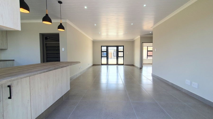 3 Bedroom Property for Sale in Dana Bay Western Cape